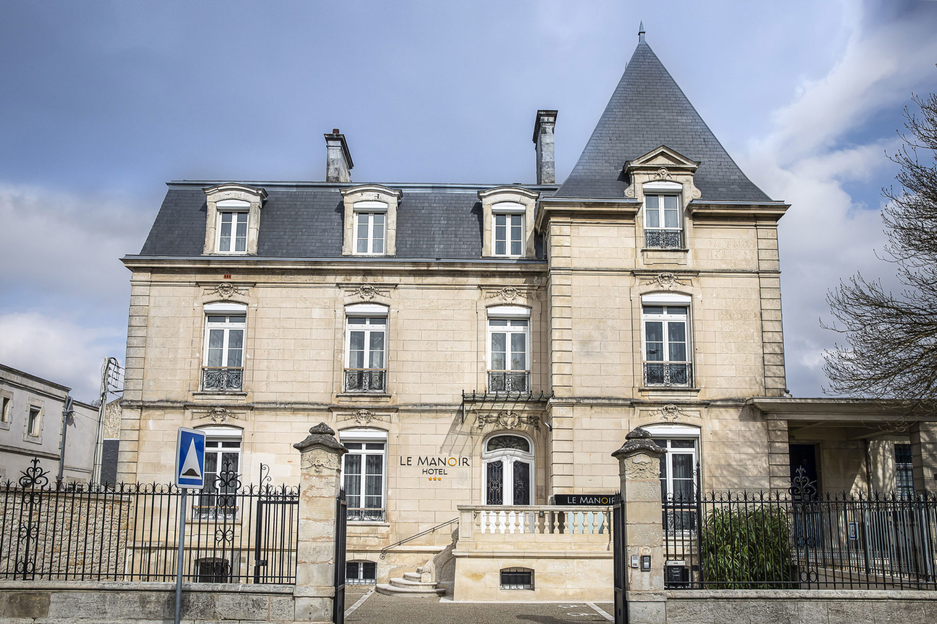 Hôtel Le Manoir — 17000 La Rochelle